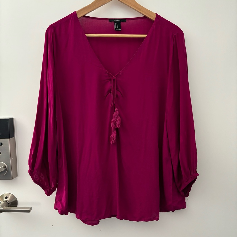 Super Lightweight Relaxed Fit Womens Blouse Puff Sleeve With Lace Up Collar